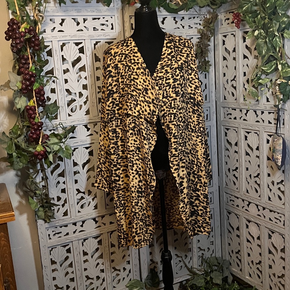 UMGEE USA LALA LOVELY LEOPARD PRINT DUSTER STYLE OPEN FRONT LONG SLEEVE KIMONO